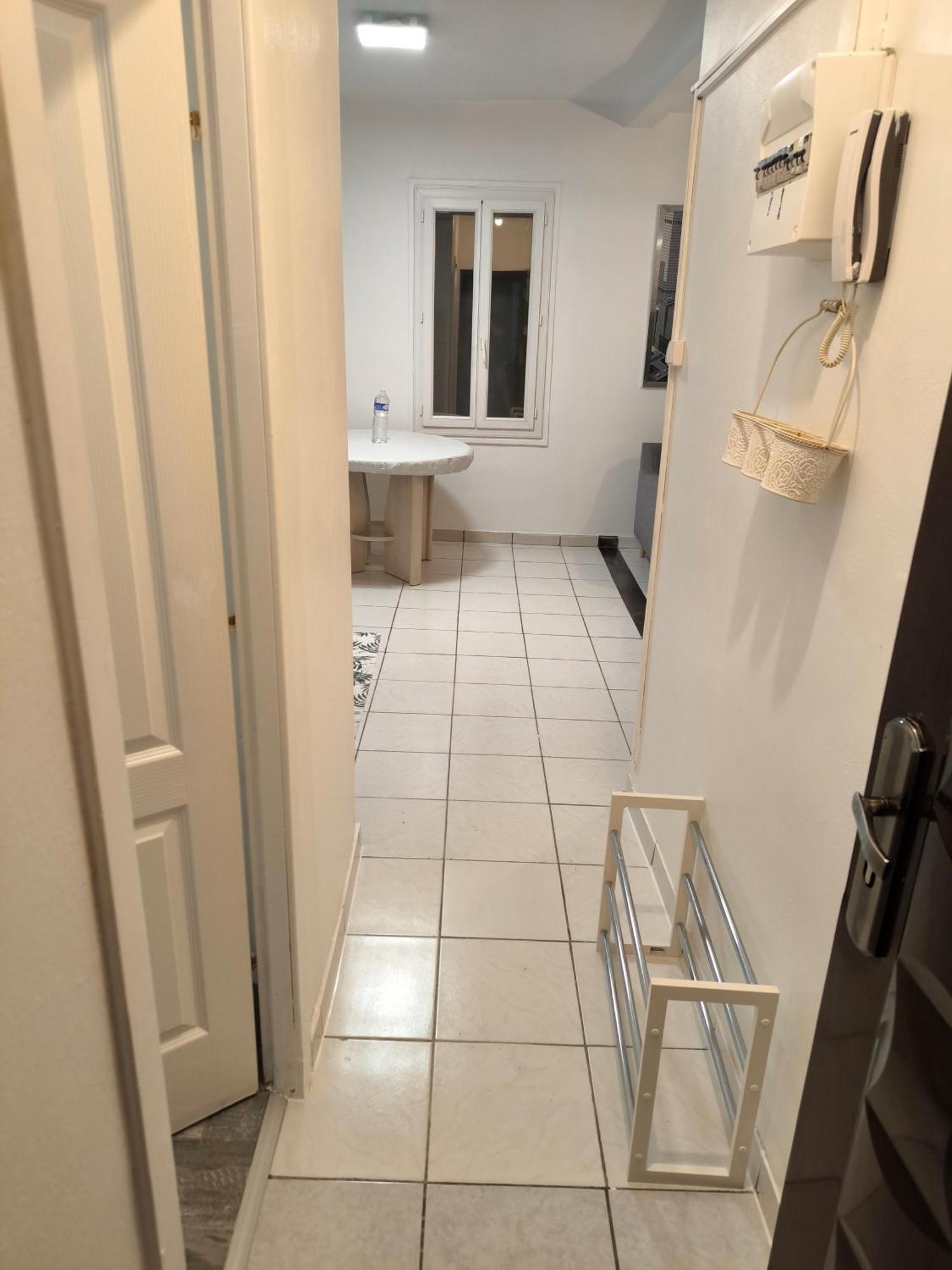 Apartmán F1 200 Metre De La Gare Perpignan Exteriér fotografie