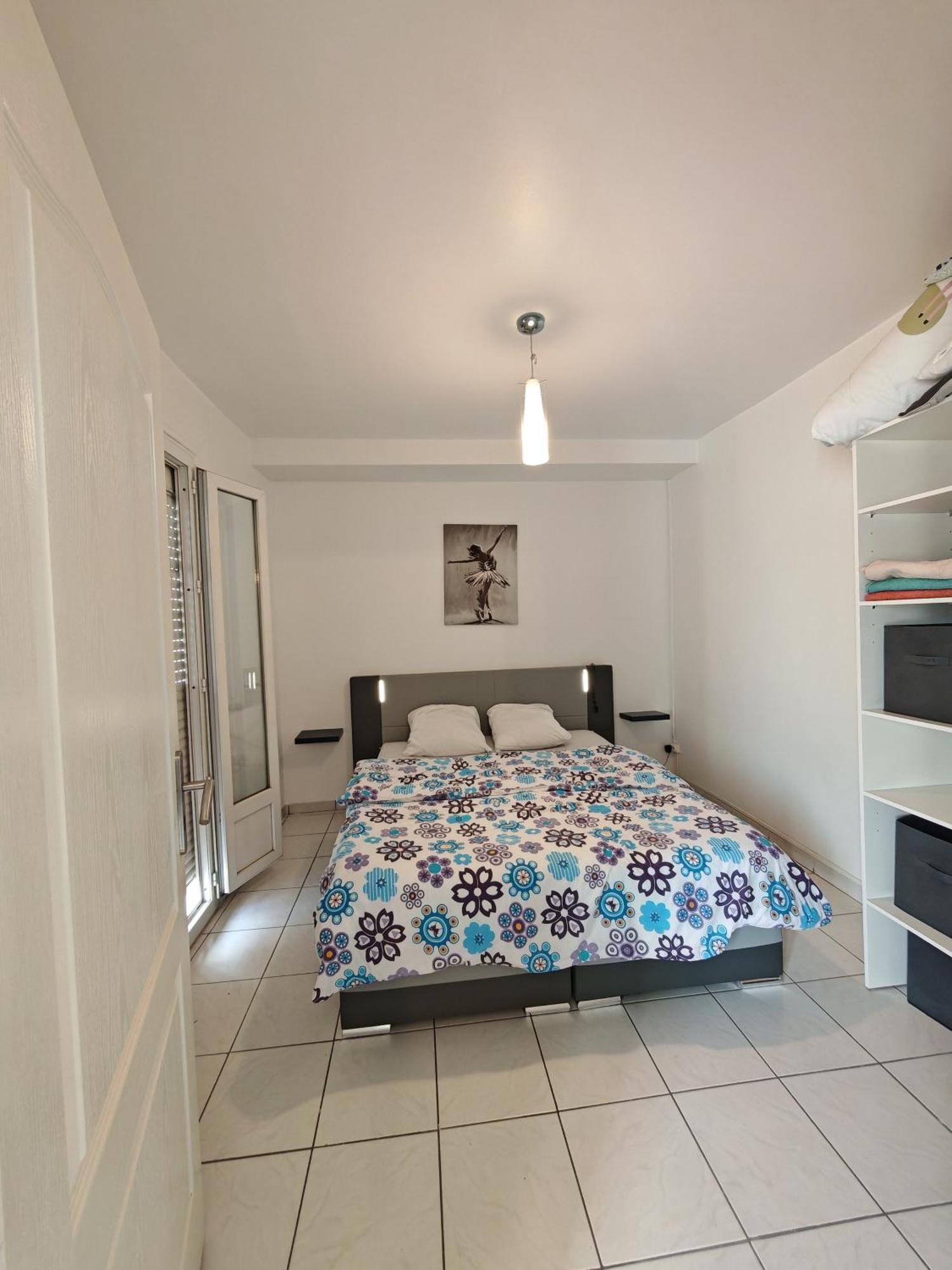 Apartmán F1 200 Metre De La Gare Perpignan Exteriér fotografie